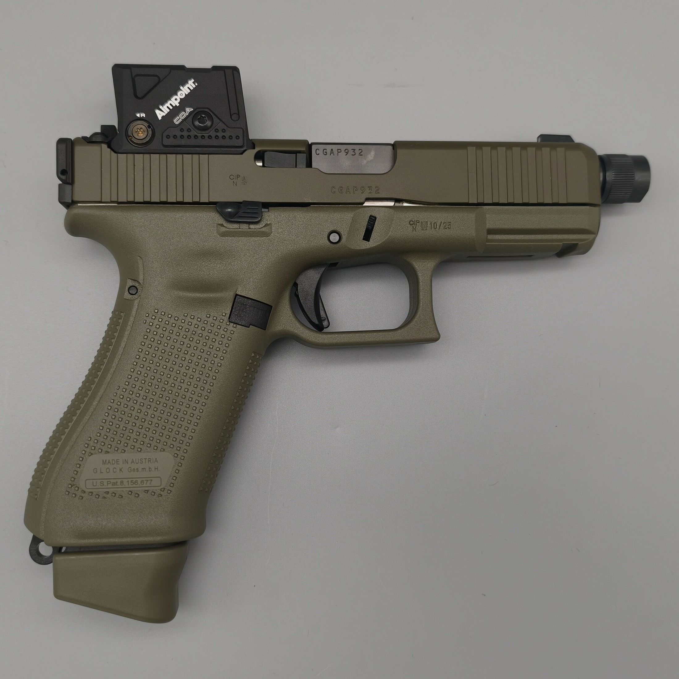 Glock45 Gen5 Hunter Edition avec filetage Aimpoint COA Olive 9mm Luger