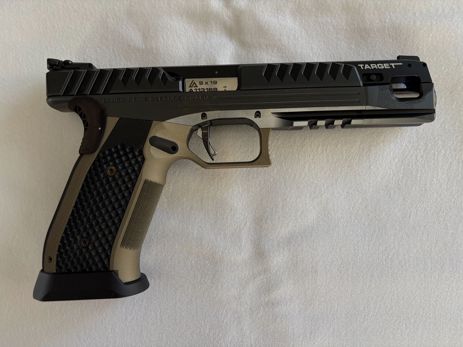 Alien Target 6" Laugo Arms mit Zubehör , Bild 2 von 11