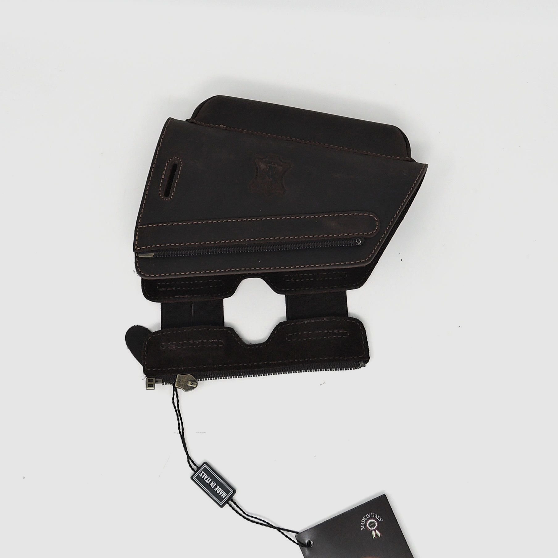 Artipel – Leather Zip Aligner for Soccer, image 2 of 3