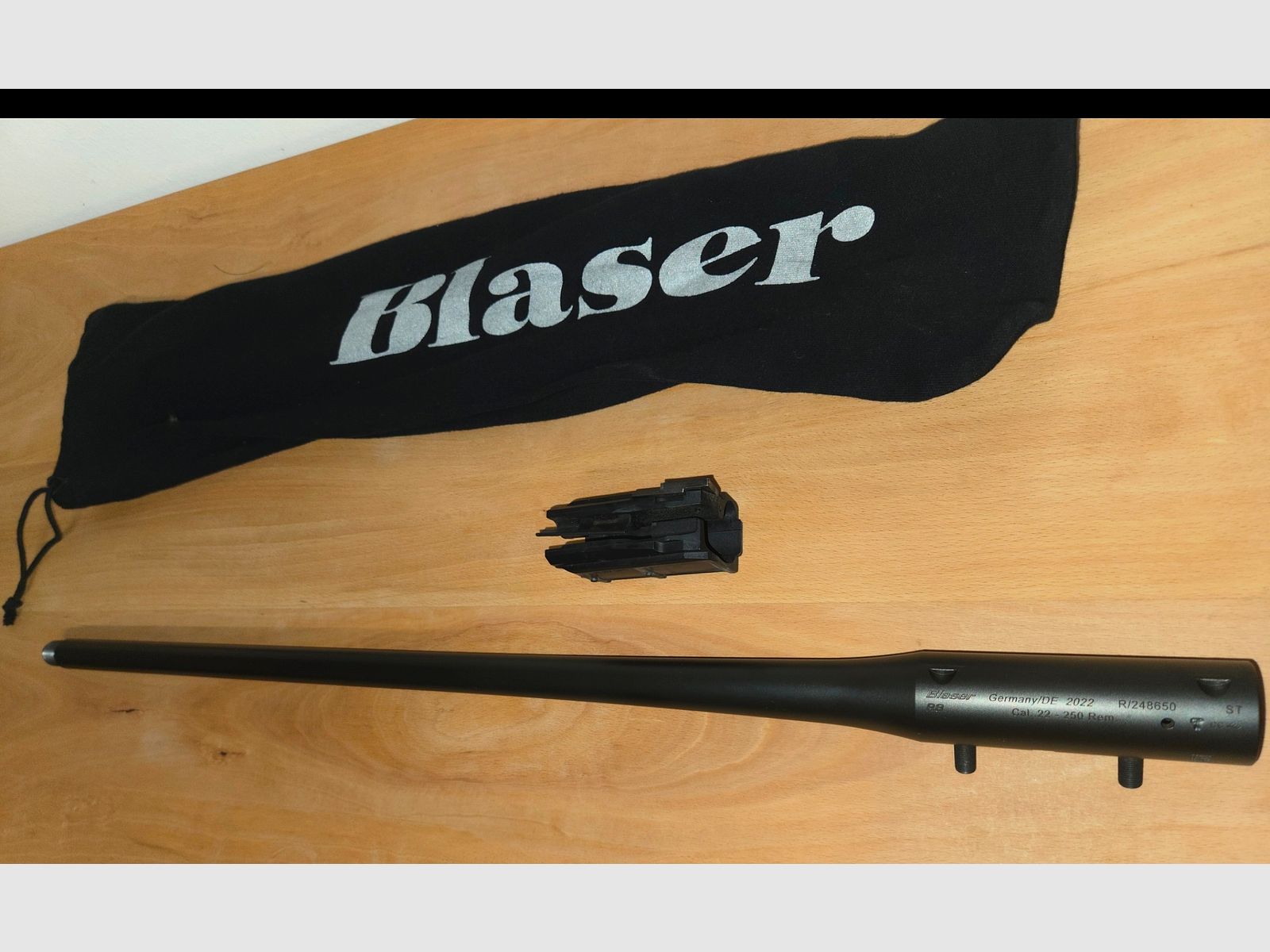 Blaser R8 canon interchangeable 22-250rem
