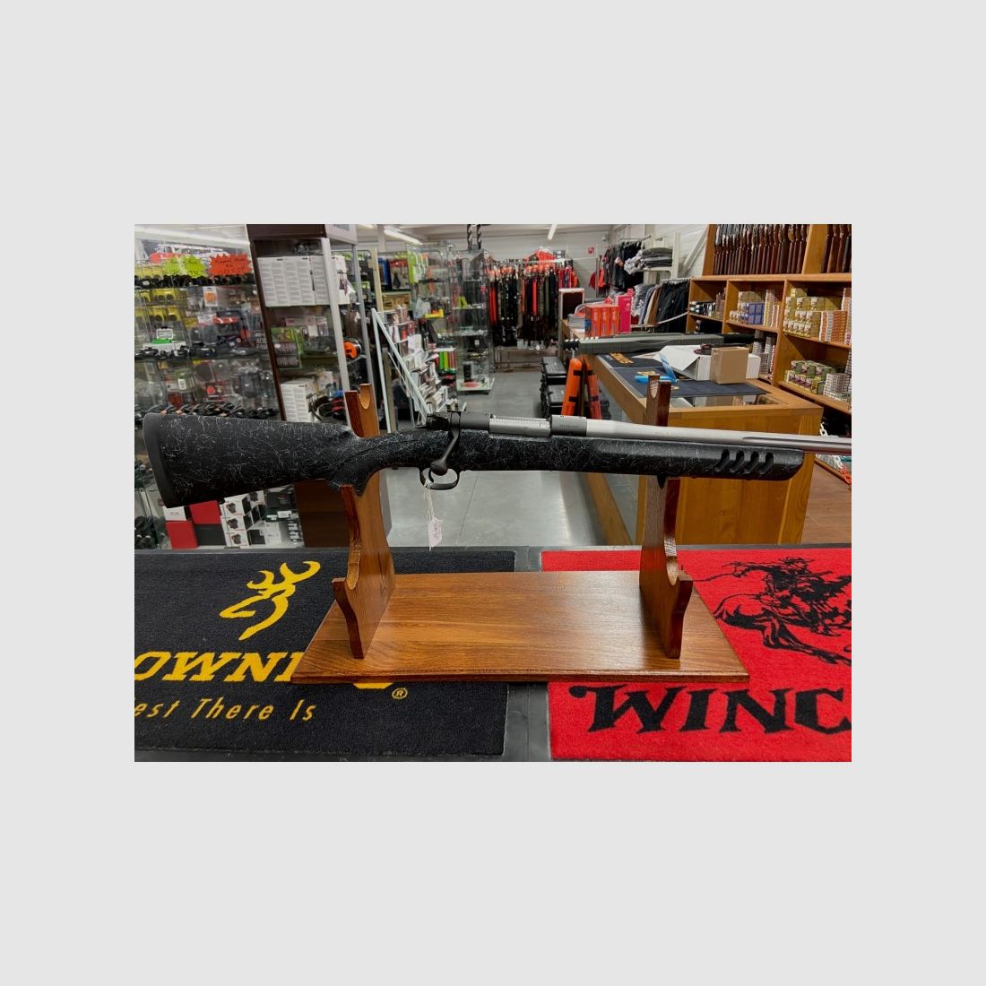 Winchester M70 Coyote .243 Win, Bild 1 von 6