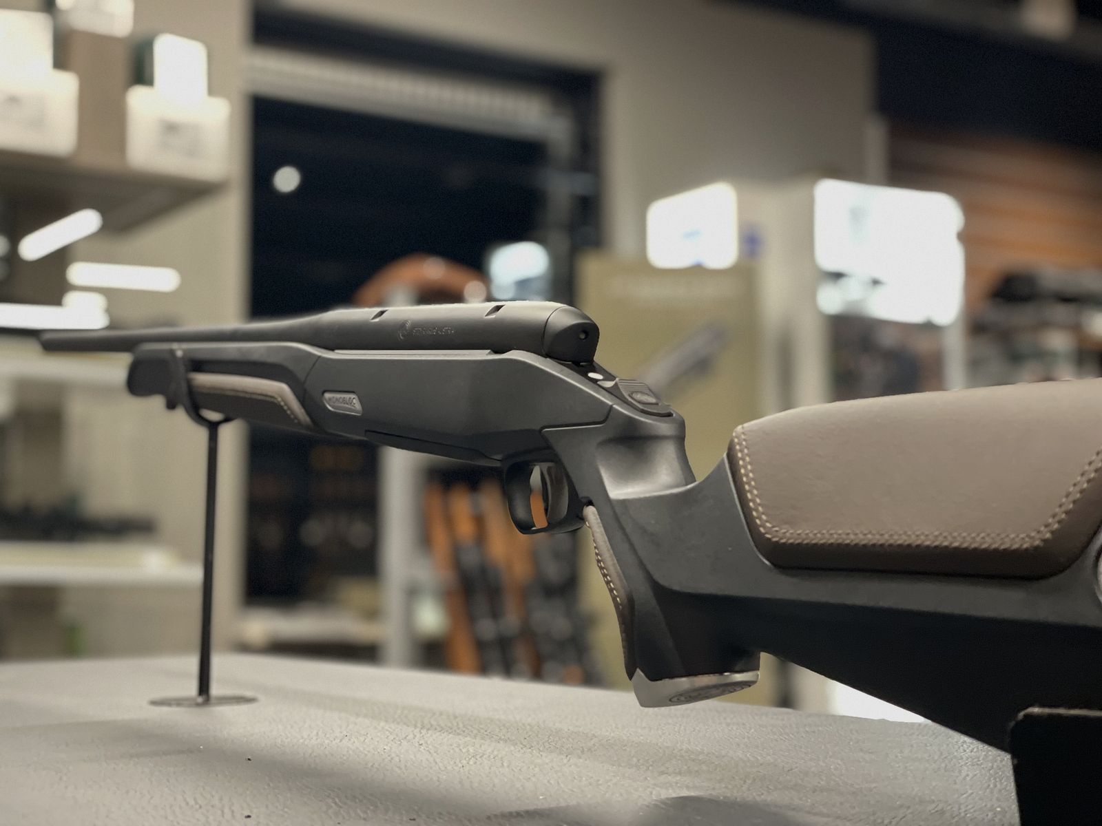 Steyr Monobloc black/brown .308 Win, immagine 3 di 4