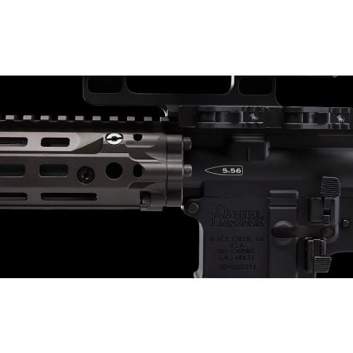 Carabina Daniel Defense DD4 RISIII 16" FDE, calibro: 5,56x45 mm/.223 rem, immagine 6 di 7