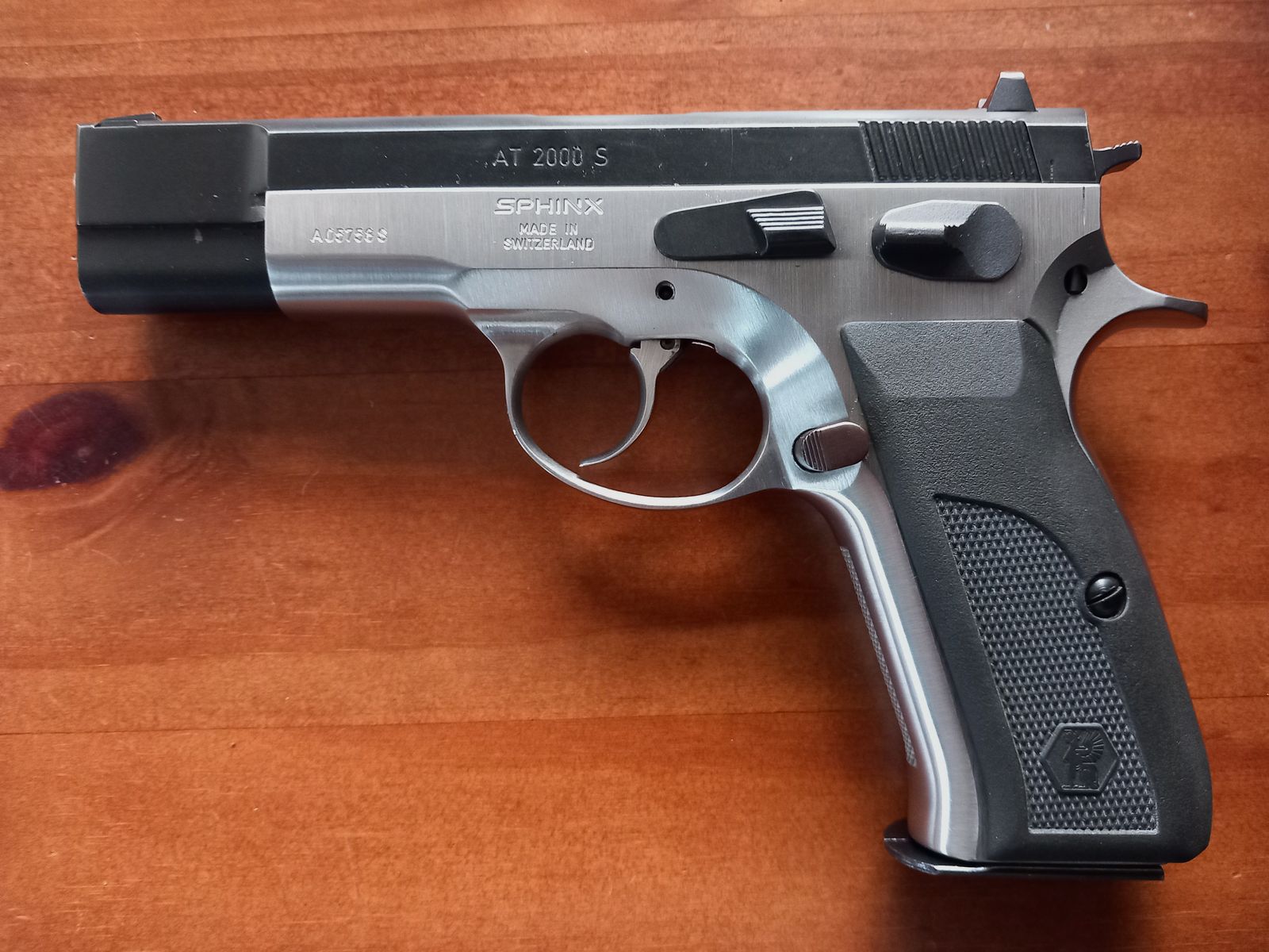 Sphinx AT 2000 S Pistole 9 mm