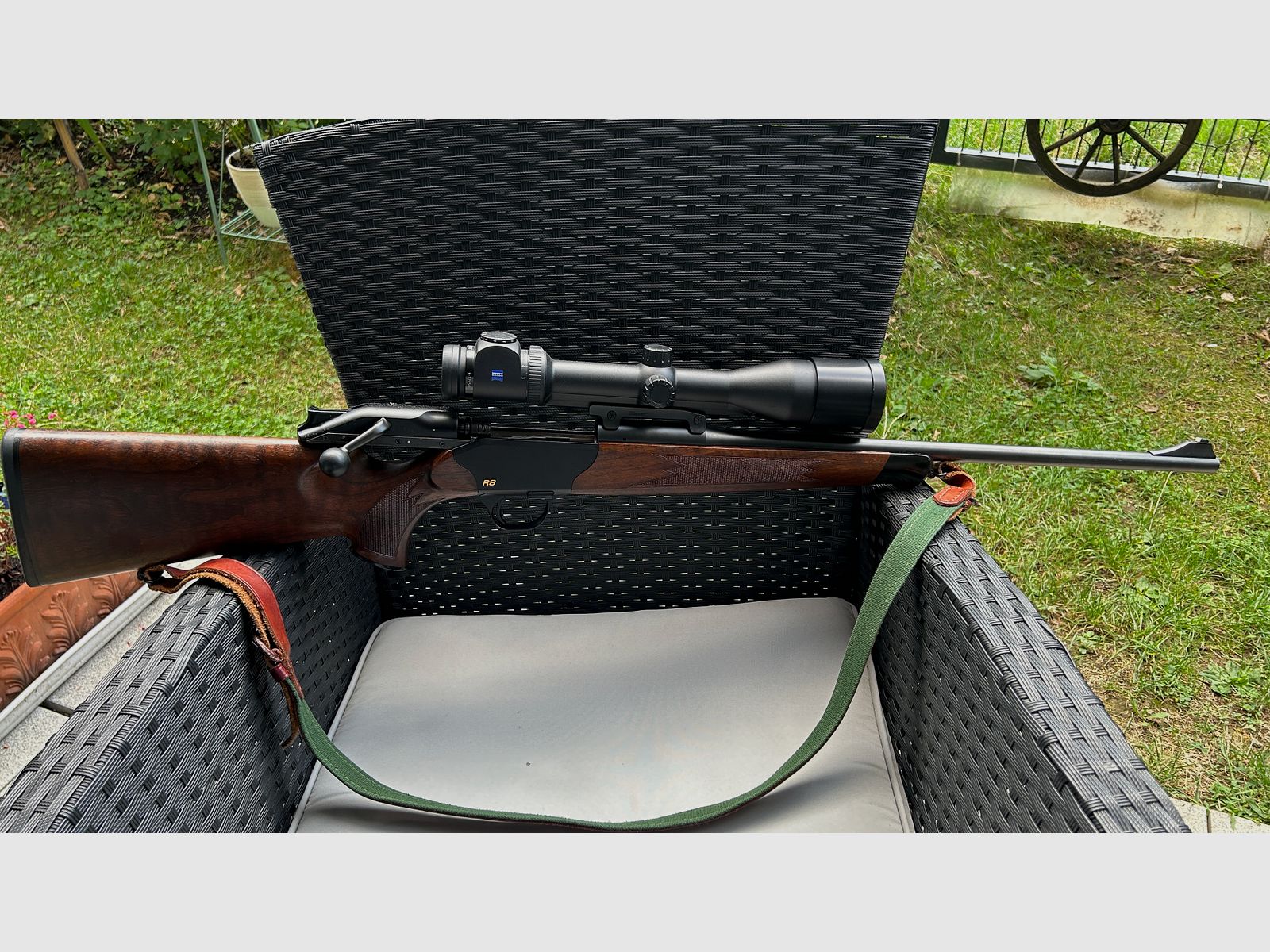 Blaser r8 mit Zeiss Optik 