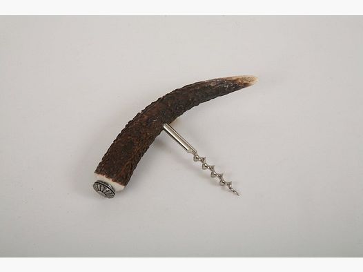 Lovergreen art of the table motif corkscrew horn