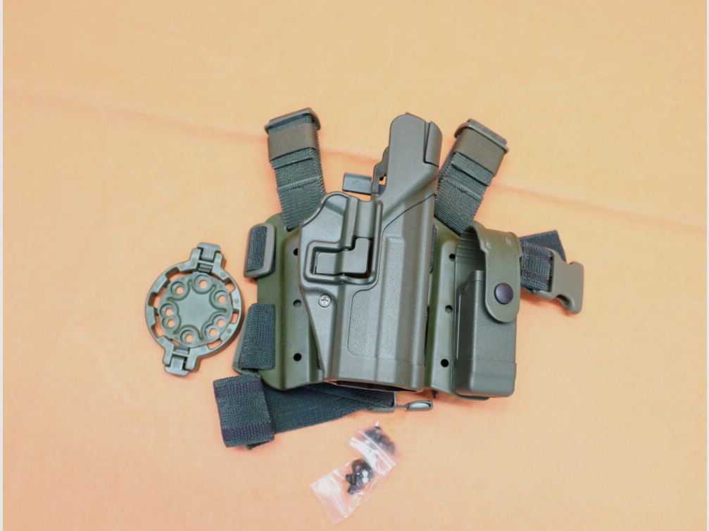 Sistema de fundas Blackhawk Blackhawk SERPA Táctico Nivel 3 RH Heckler&Koch HK P8 (Bundeswehr) oliv OD