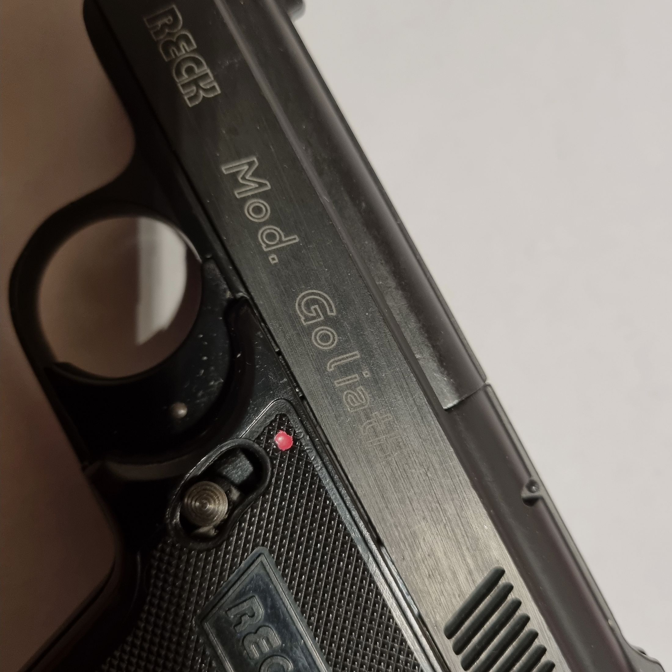 Reck Mod. Goliath, 9mm P.A.K., plus 50 cartridges. PTB 763, ancienne version