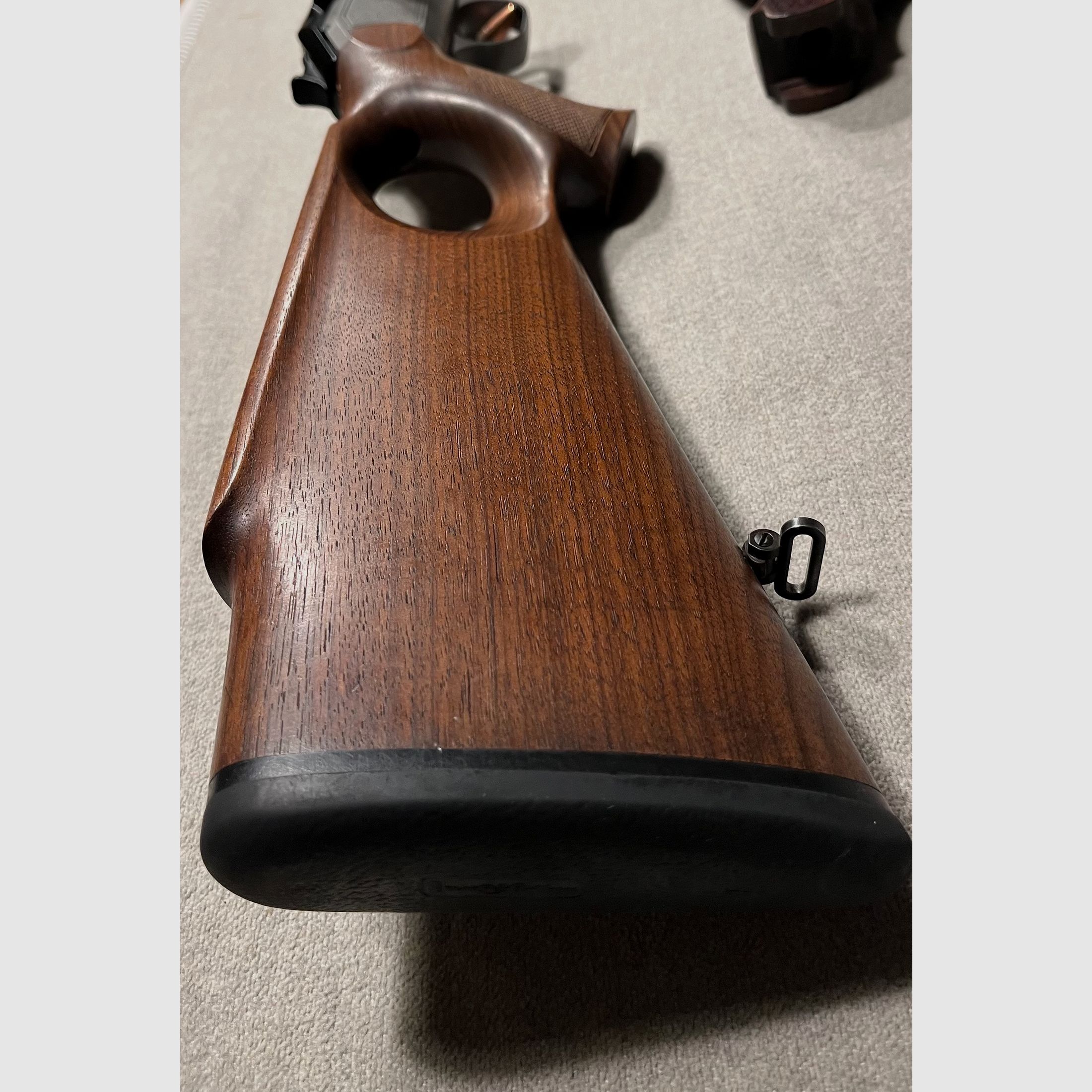 Blaser R93 STD, .30-06, Lochschaft, Holz