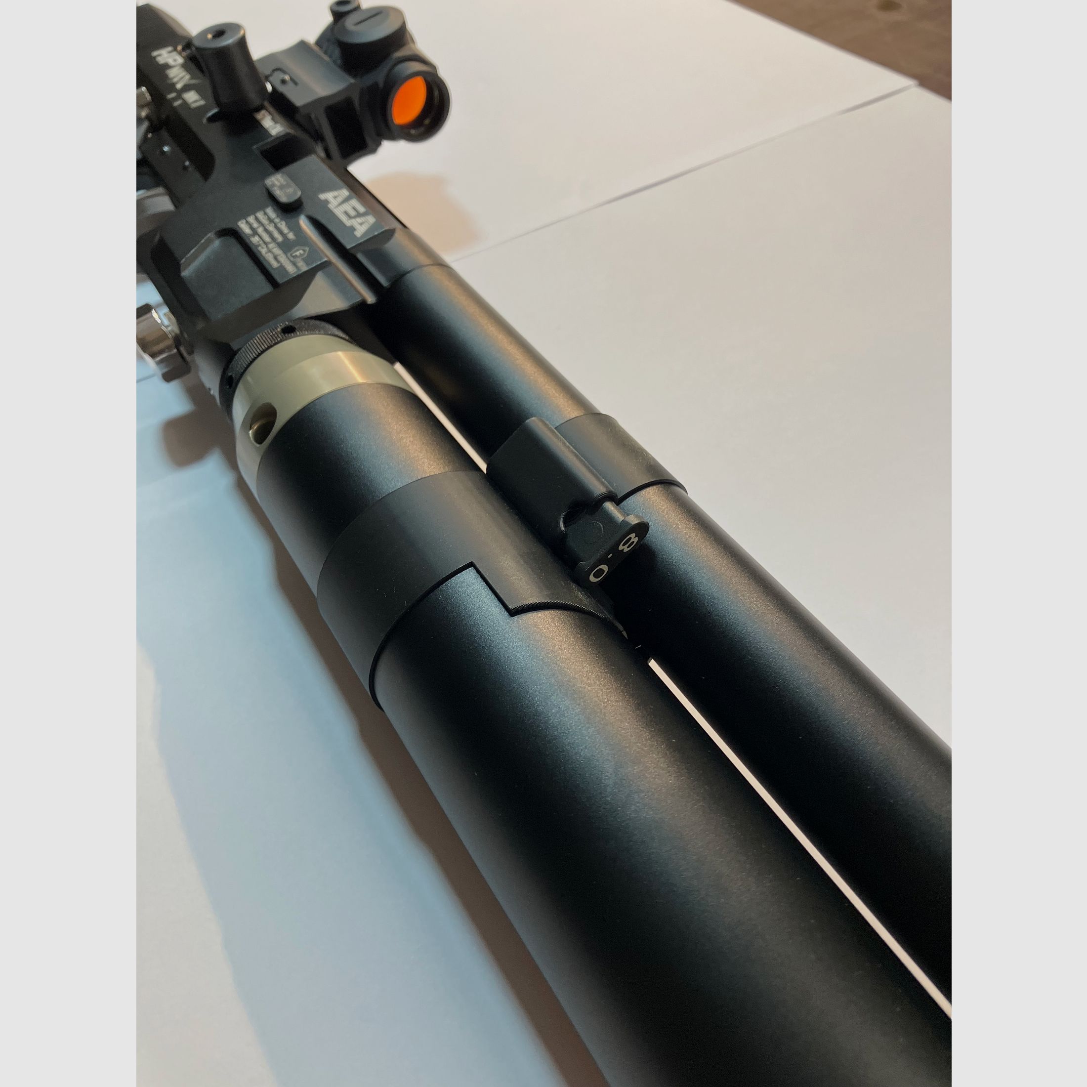 HP Max MK2 mit Schalldämpfer, Sig Romeo5 Rotpunktvisier und Zubehör