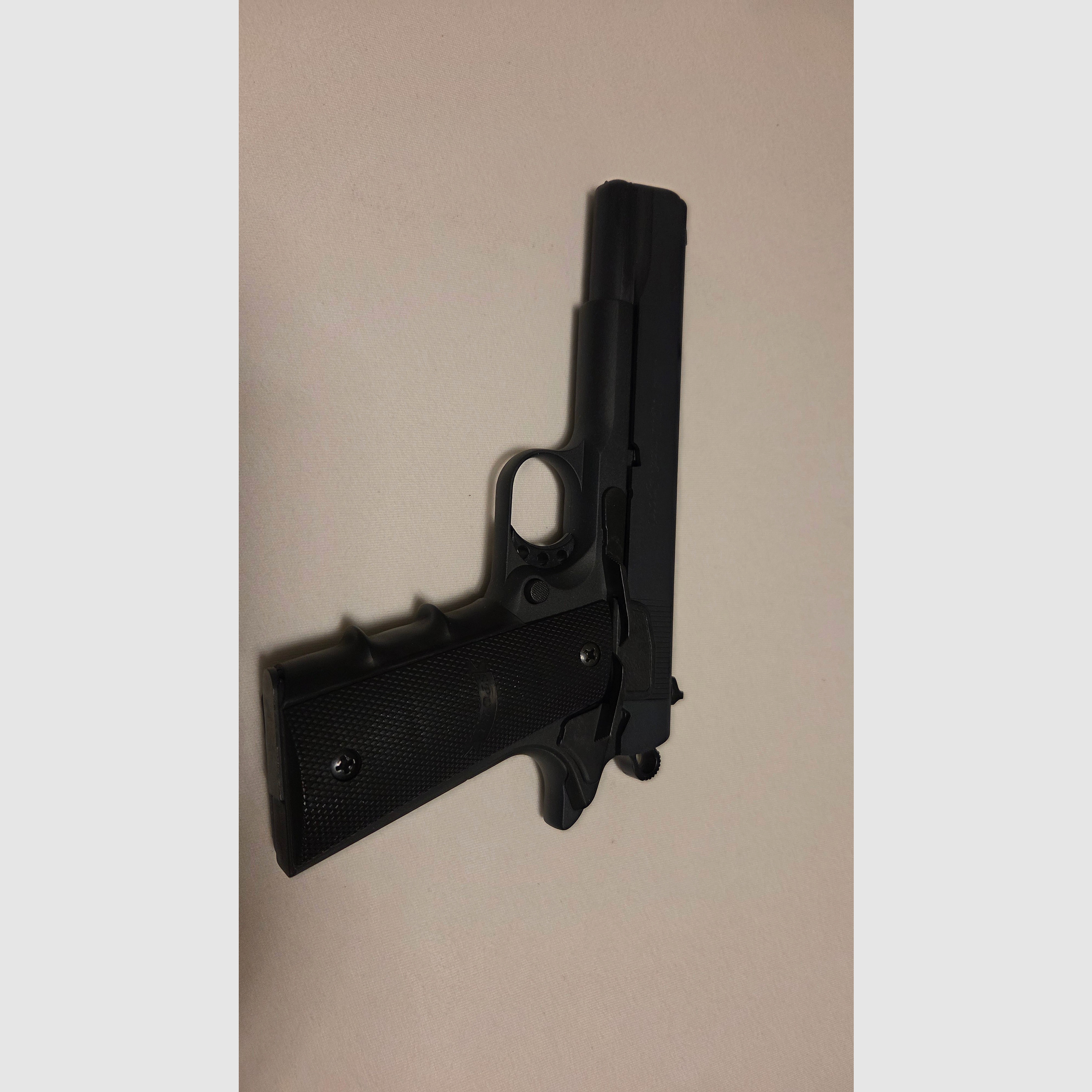 Colt 1911 blank firing 9mm P.A.K. – as new – with ammunition