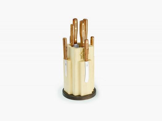 PUMA kitchen block with 8 kitchen knives