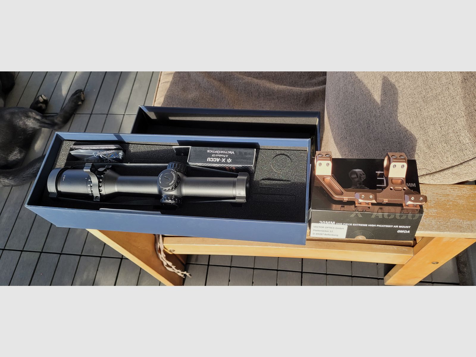 Vector Optics SCOC-T37 Continental x8 1-8x24 ED Tactical