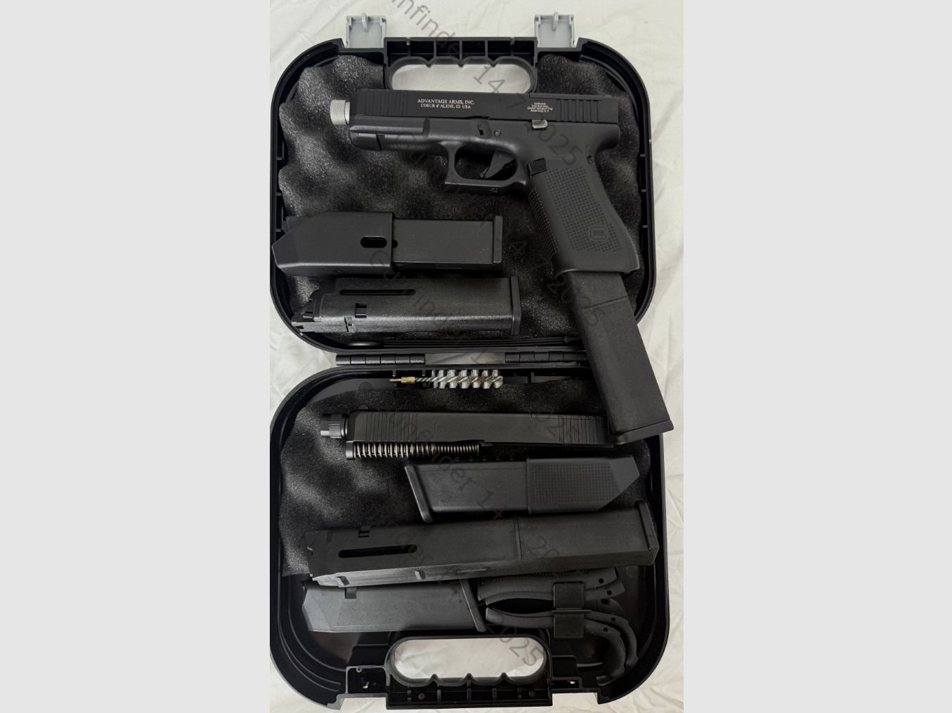 Glock 17 Gen5 MOS  9MM mit Gewinde und Advantage Arms Wechselsystem in .22lr  mit Gewinde