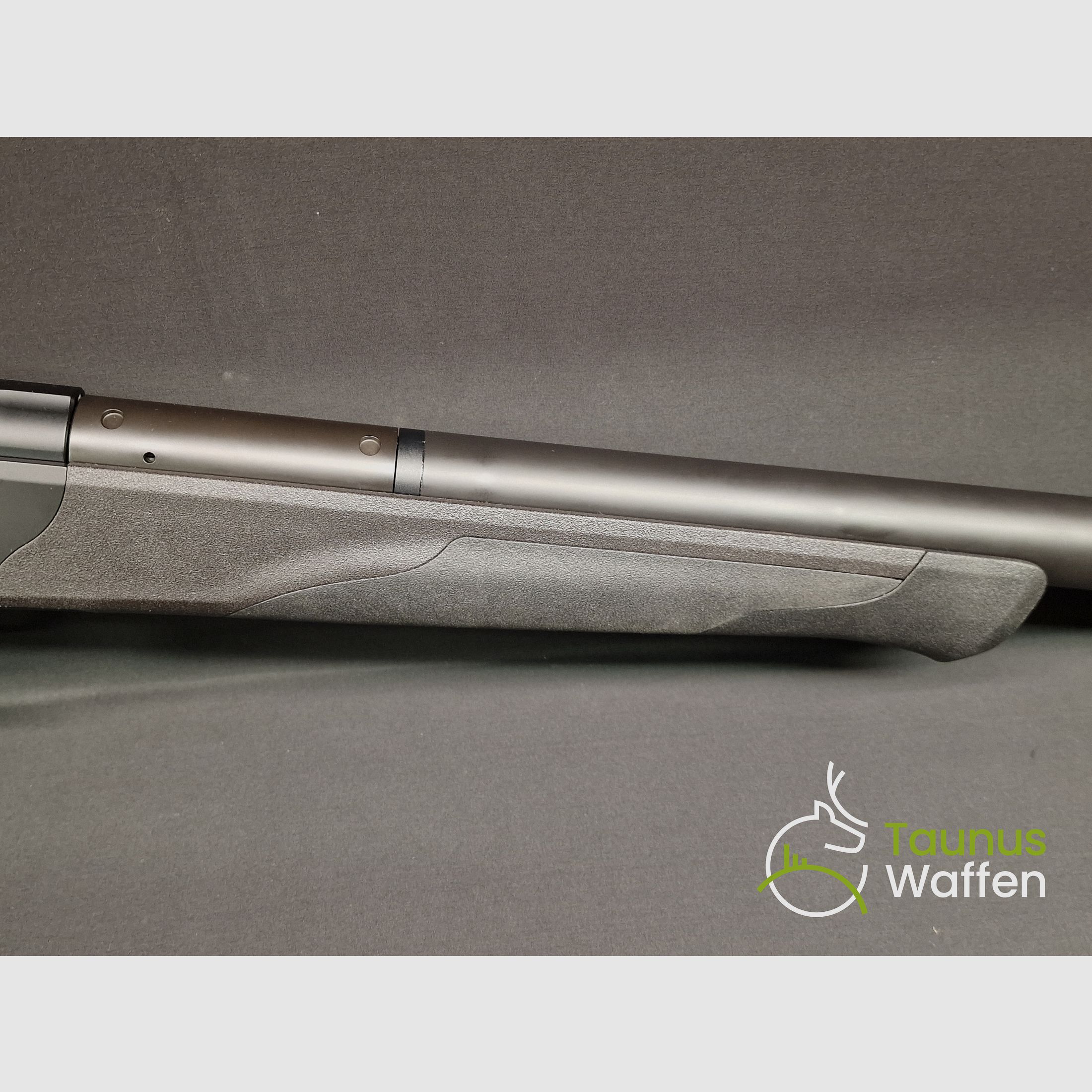 Repetierbüchse Blaser R8 Ultimate Silence im Kal. 308 Win sofort verfügbar bei taunus-waffen.de