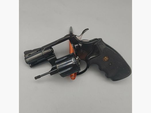 Colt Python 2,5" Combat Pachmayr Colt Blue Brünierung hochglanzpoliert .357Mag