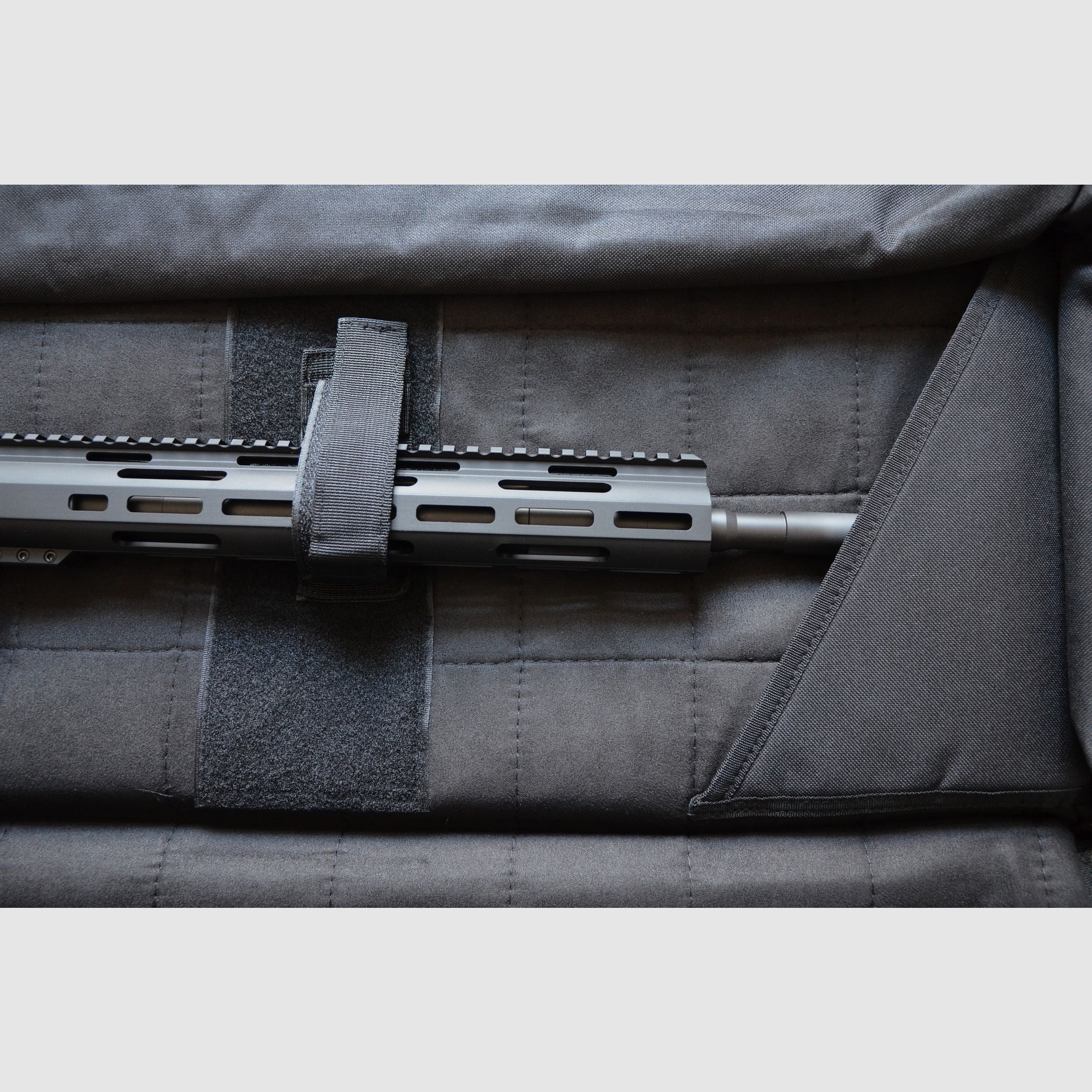 Bulldog Cases BDT TACTICAL- Double - Tan – torba na broń (109 cm), zdjęcie 3 z 7