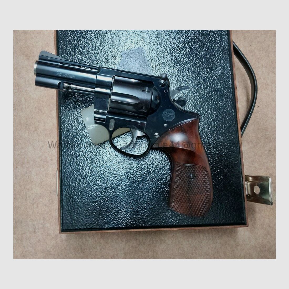 Korth Ratzeburg Combat 357 Mag con tamburo intercambiabile 9mm