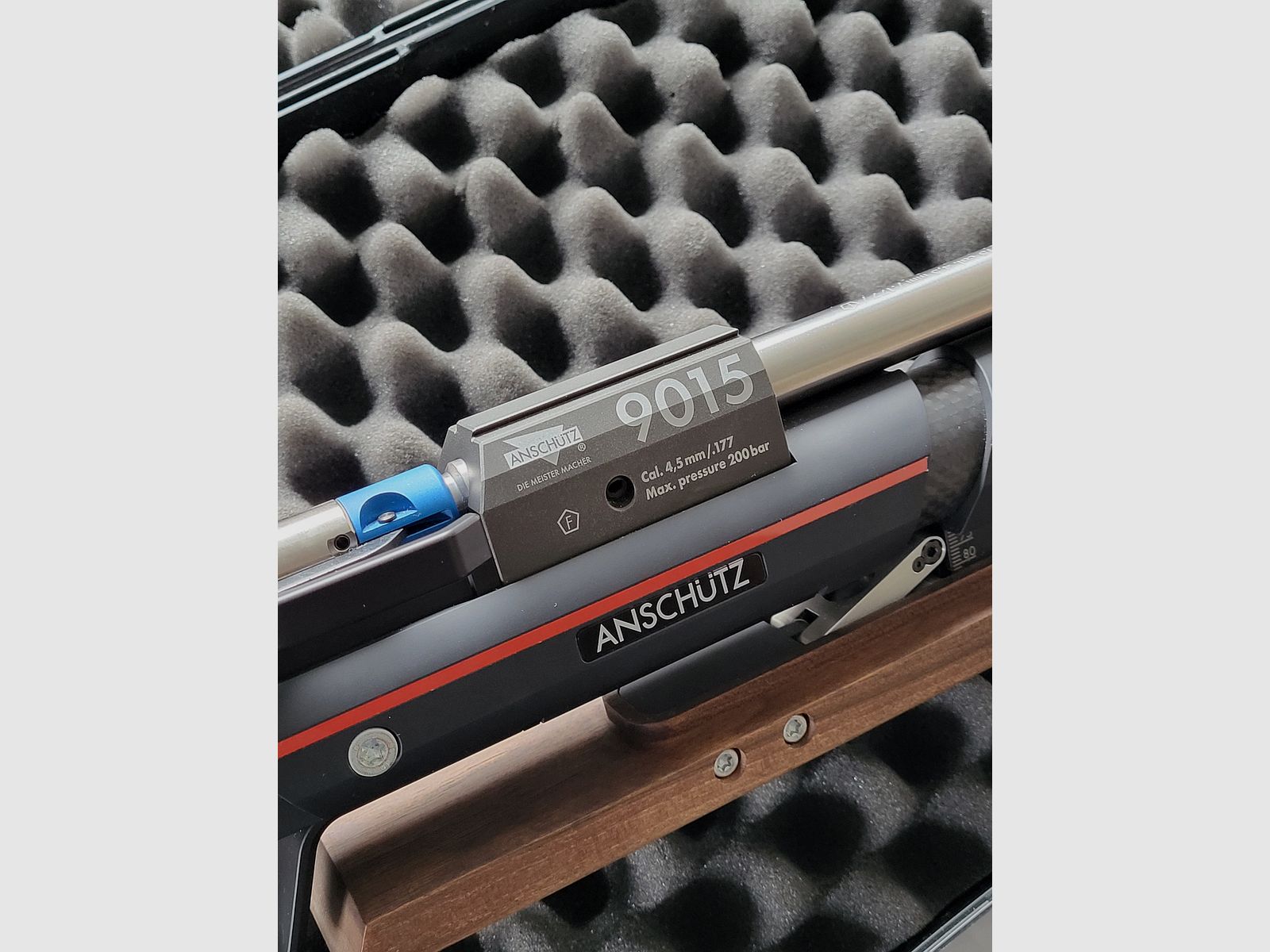 Anschütz 9015 ONE right-handed shooter