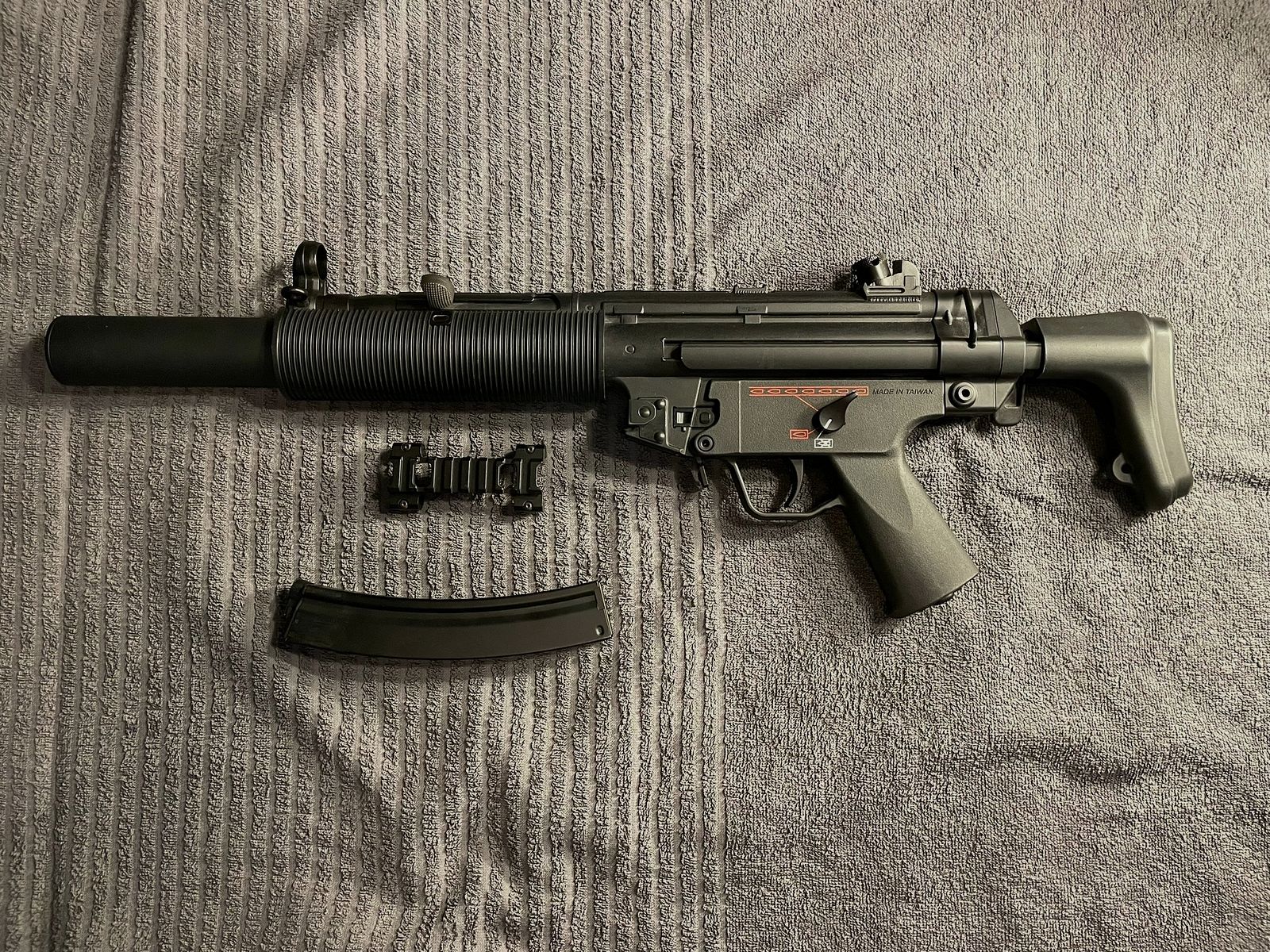 G&G MP5 SD (PM5 SD6) Blowback S-AEG 6mm 1 Joule