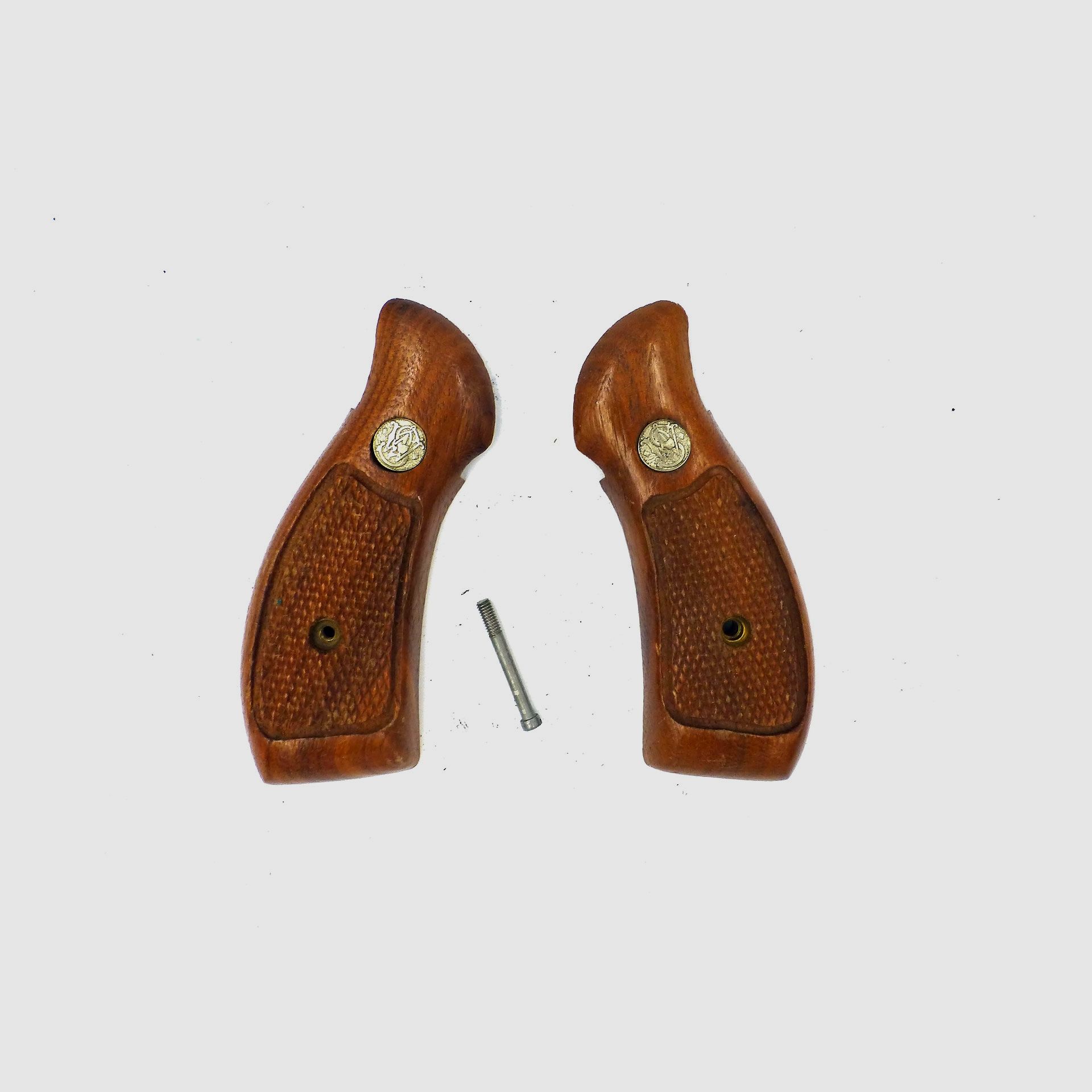 Griffschalen S&W K Rahmen Rundschaft, Bild 1 von 2