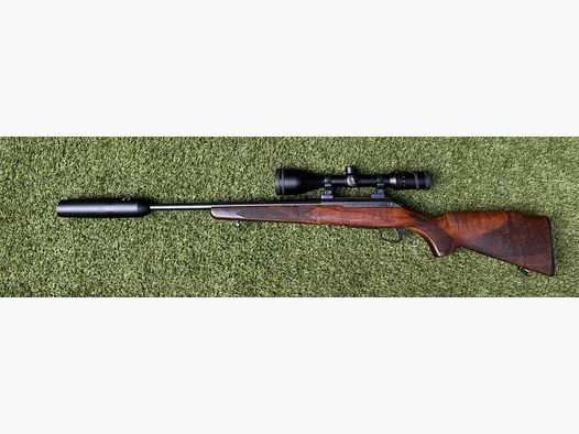Tikka 590 mit ZF und Schalldämpfer .308Win