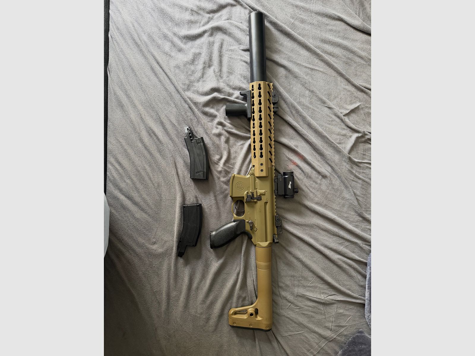 Sig Sauer MCX with Red Dot 