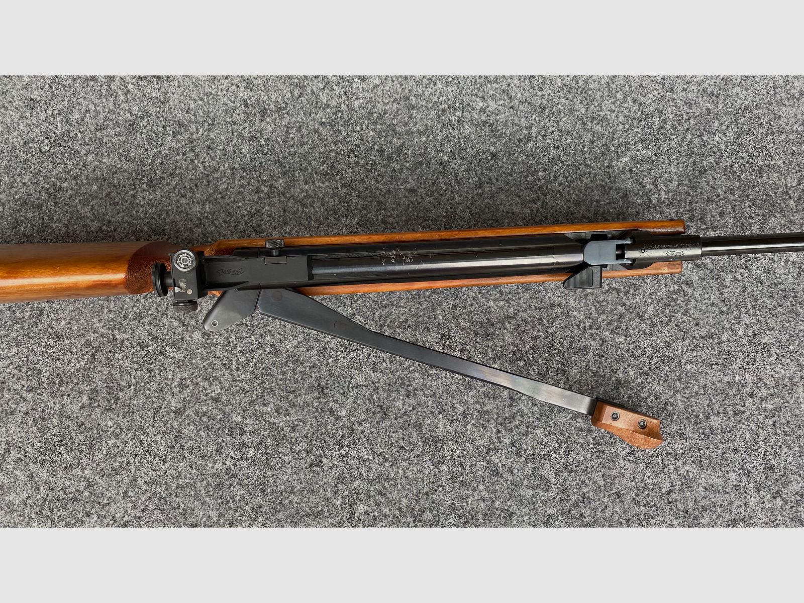 Walther LGR, Matchluftgewehr, Seitenspanner