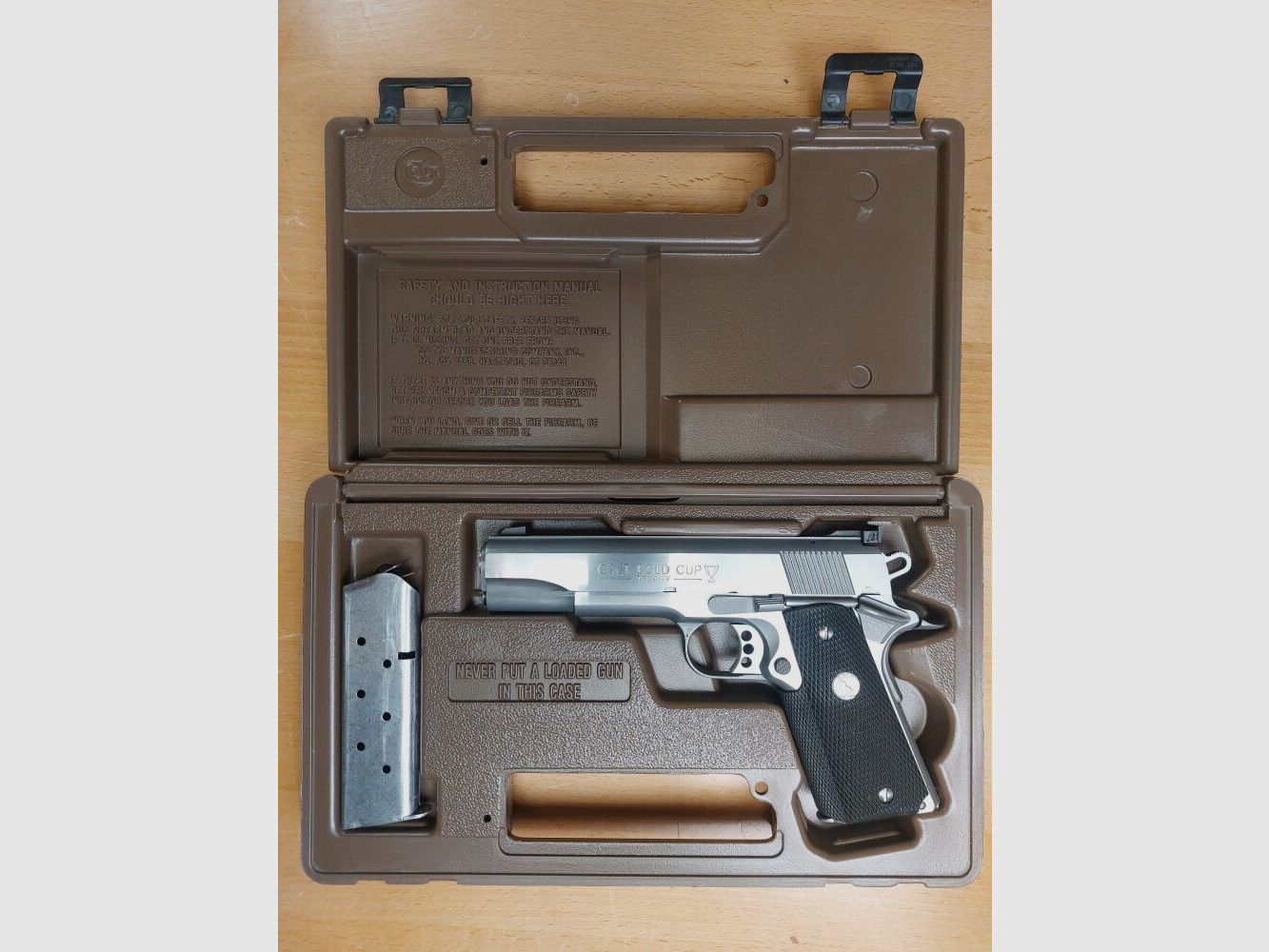 Colt, USA Gold Cup, immagine 1 di 9