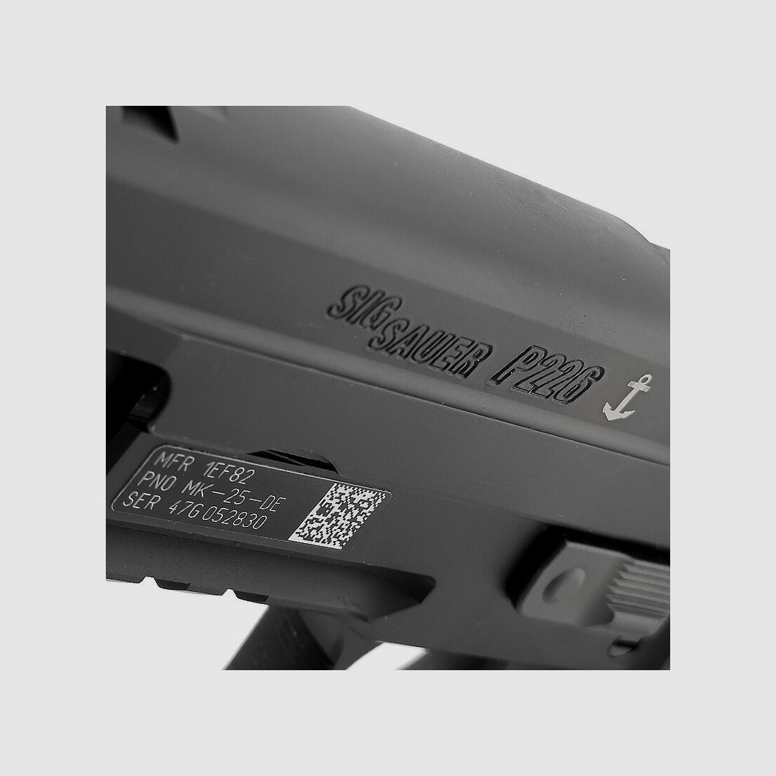 Sig Sauer P226 MK25