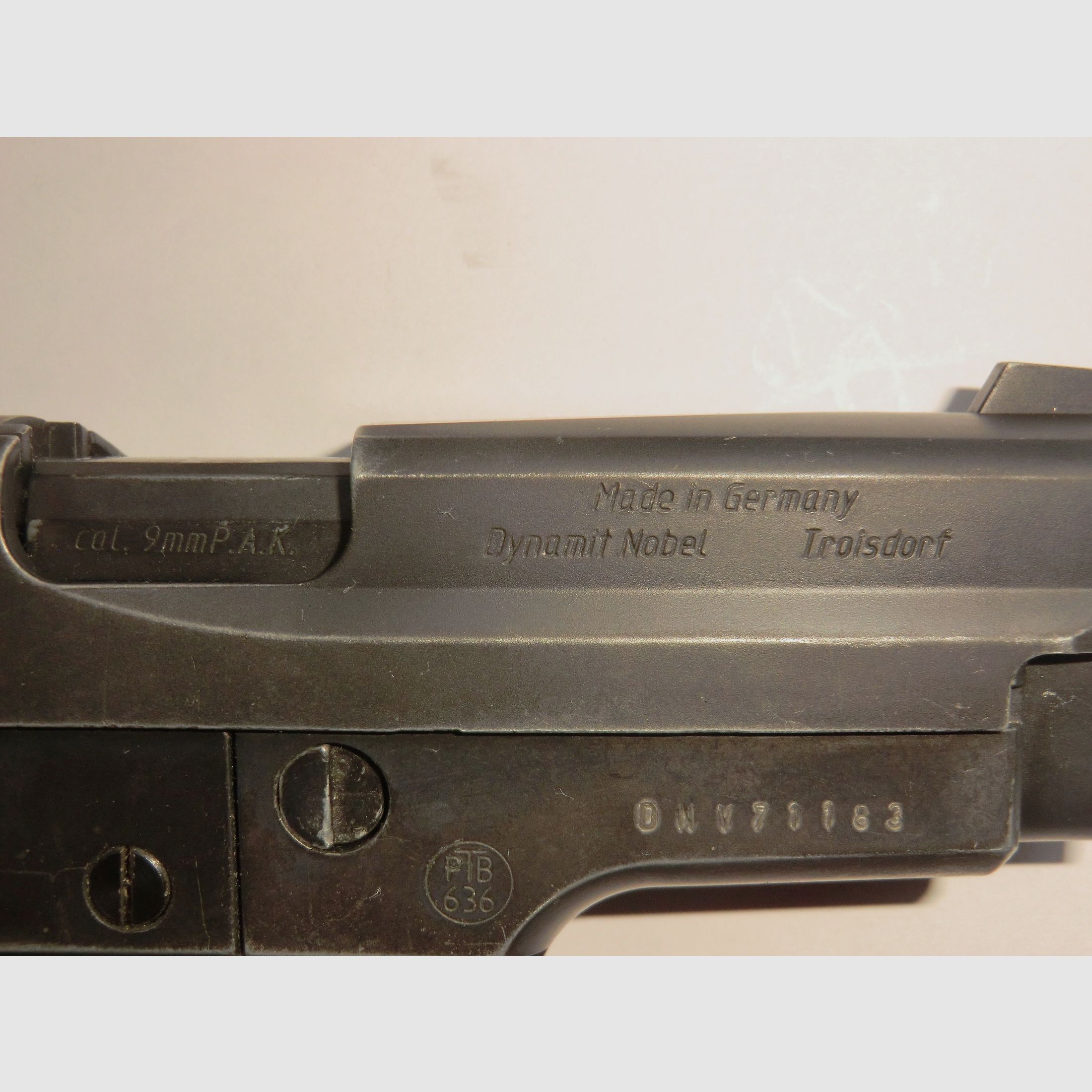 GECO Mod. 225  9mm P.A.K.  PTB: 636  Beschuss: KH 1997  9 - Schuss Magazin,   Made in Germany