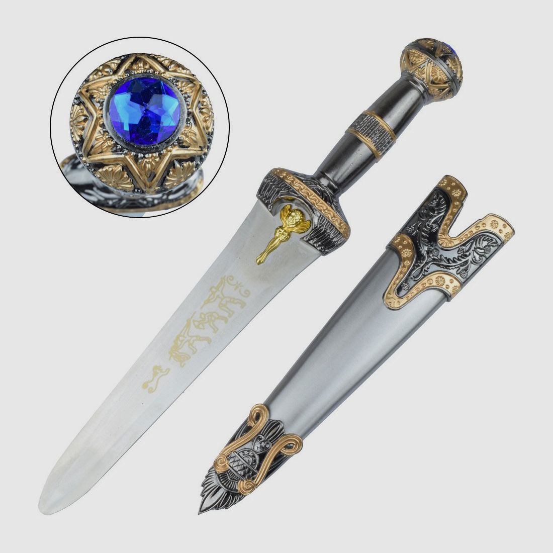 Roman dagger with impressive blade