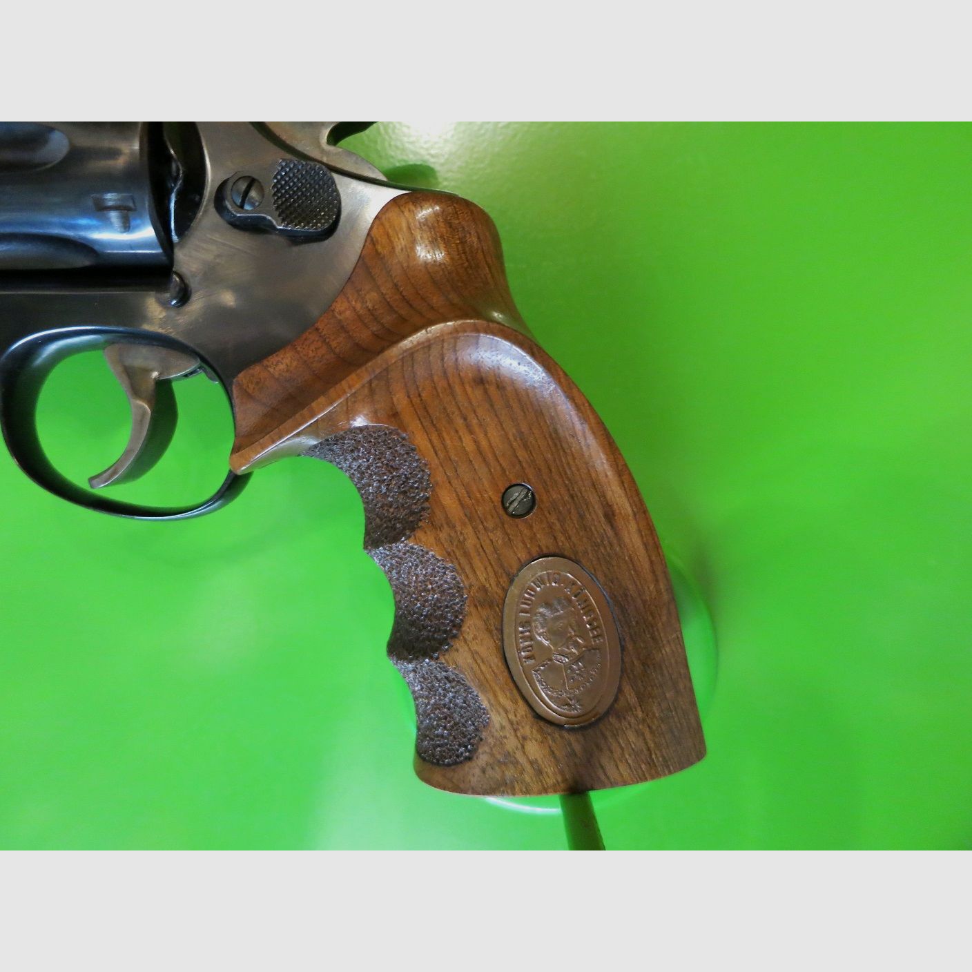 Revólver deportivo, revólver de tiro Smith & Wesson modelo 17-3 Masterpiece "Target", .22lr + empuñadura deportiva #69-