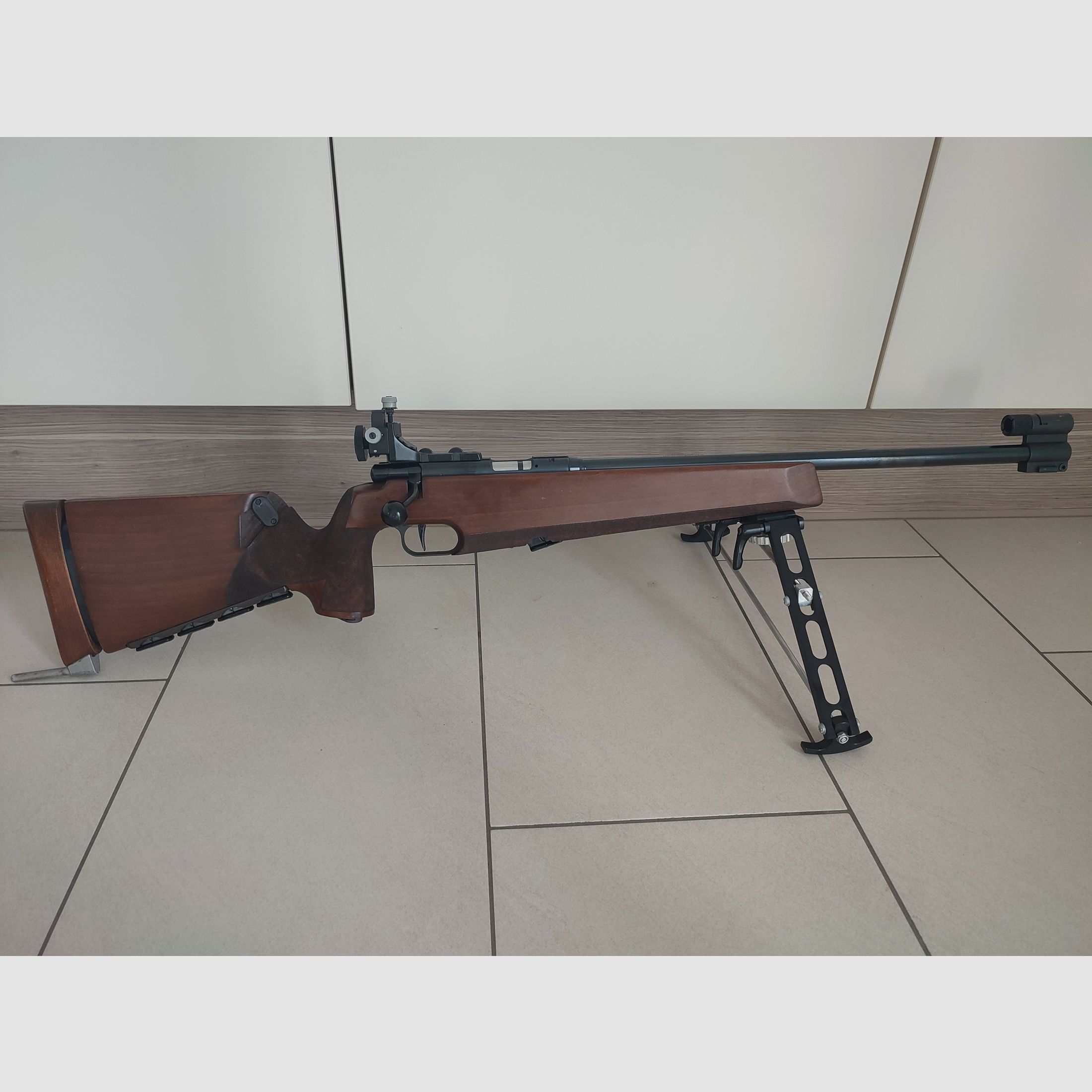 Anschütz 1427 Biathlon Repetierer Benchrest .22 KK + 2.000 Schuss Matchmunition