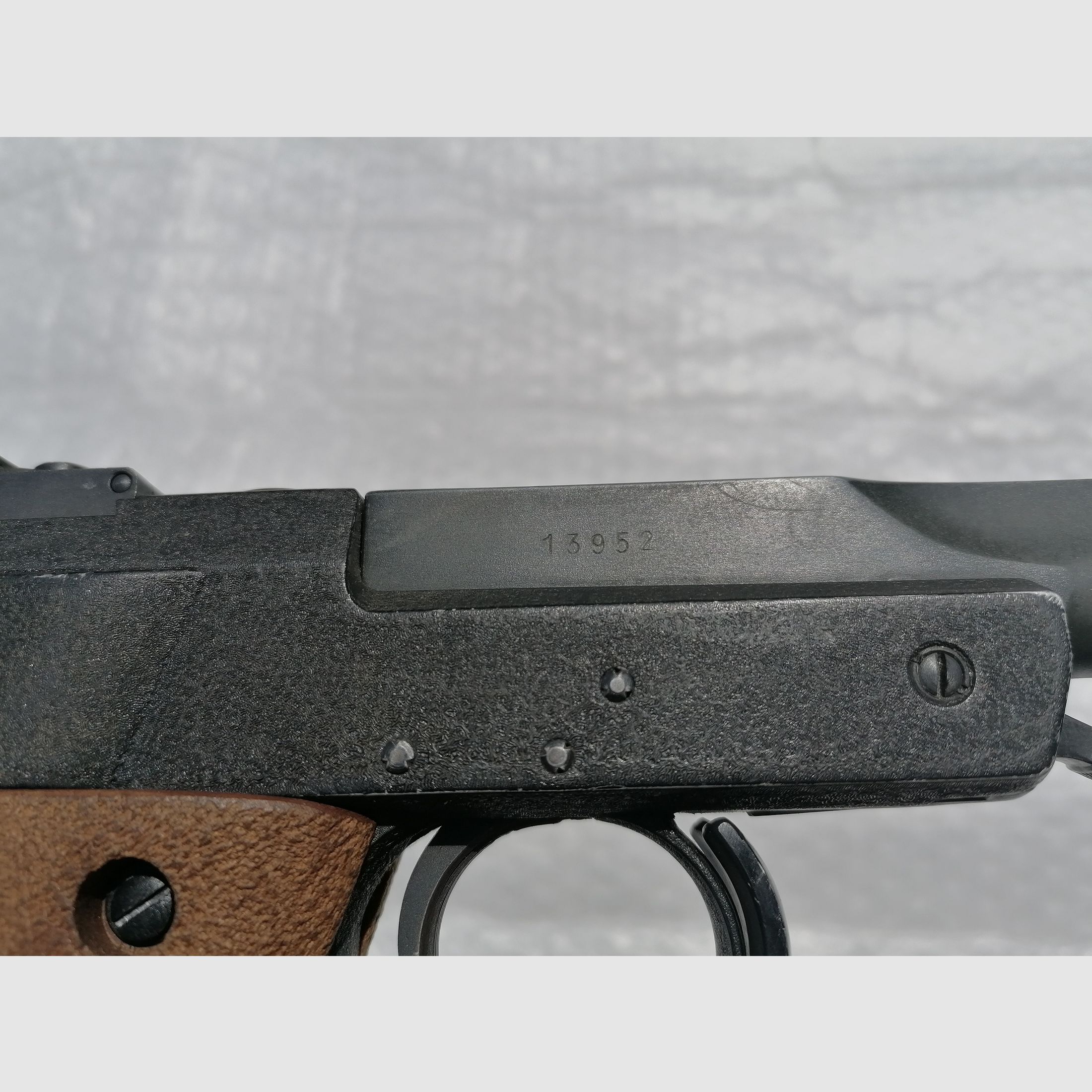 Walther LP2 new seals right grip