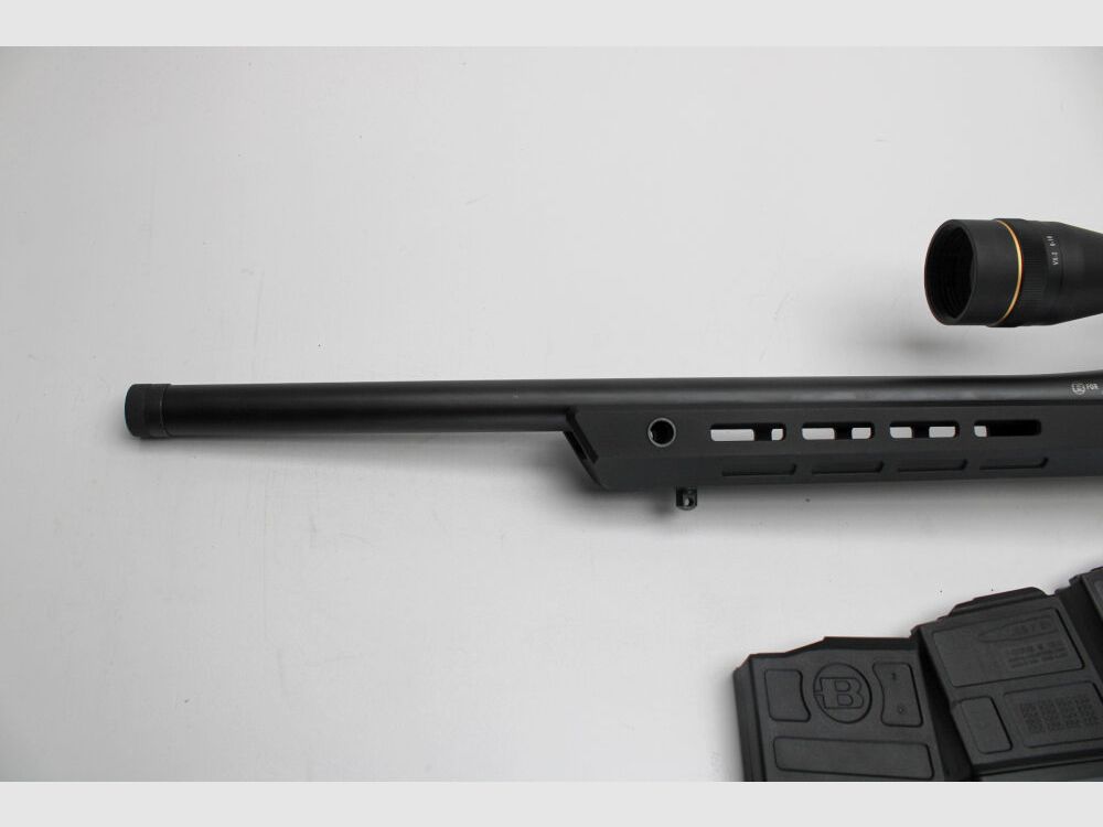 Rep. fucile Bergara B14 BMP Varmint cal. .308 Win con Leupold VX-2 6-18x40 .308Win