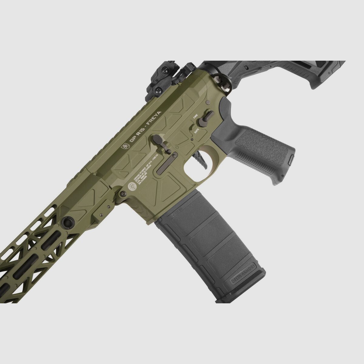 GP R15 FREYA 10" CNC Mlok FREYA ALPHA S-AEG Oliva Libre a partir de 18 años | Delta Armory