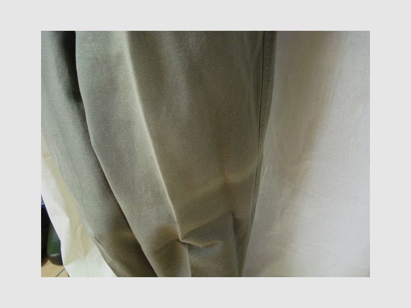 Jeans mit Farbfehlern -