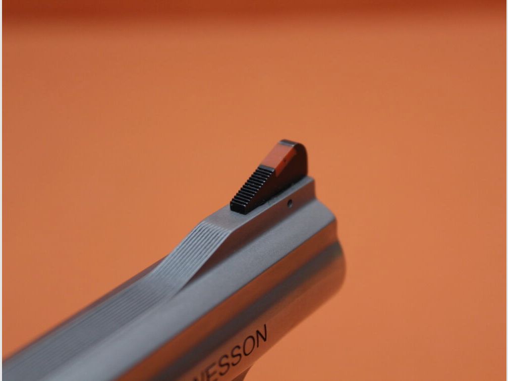 Smith & Wesson/S&W Revolver .44RemMagnum Smith&Wesson/ S&W629-6 Stainless, 4" Lauf/ Mikrometervisier/ Gummigriff