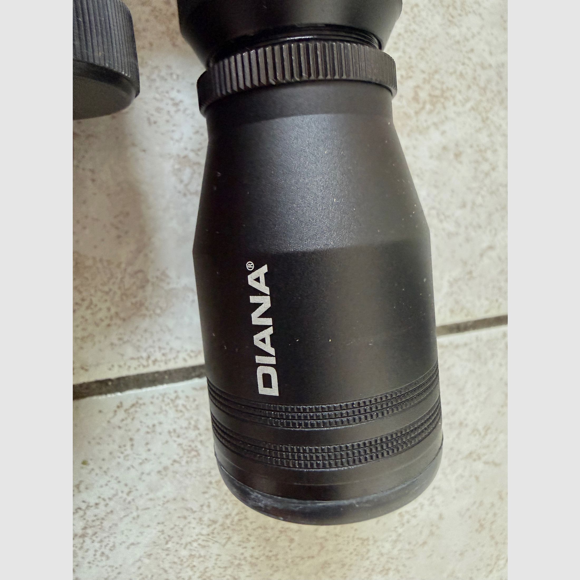 Carabine à air comprimé Perfecta Mod.32 avec lunette Diana + 1700 coups