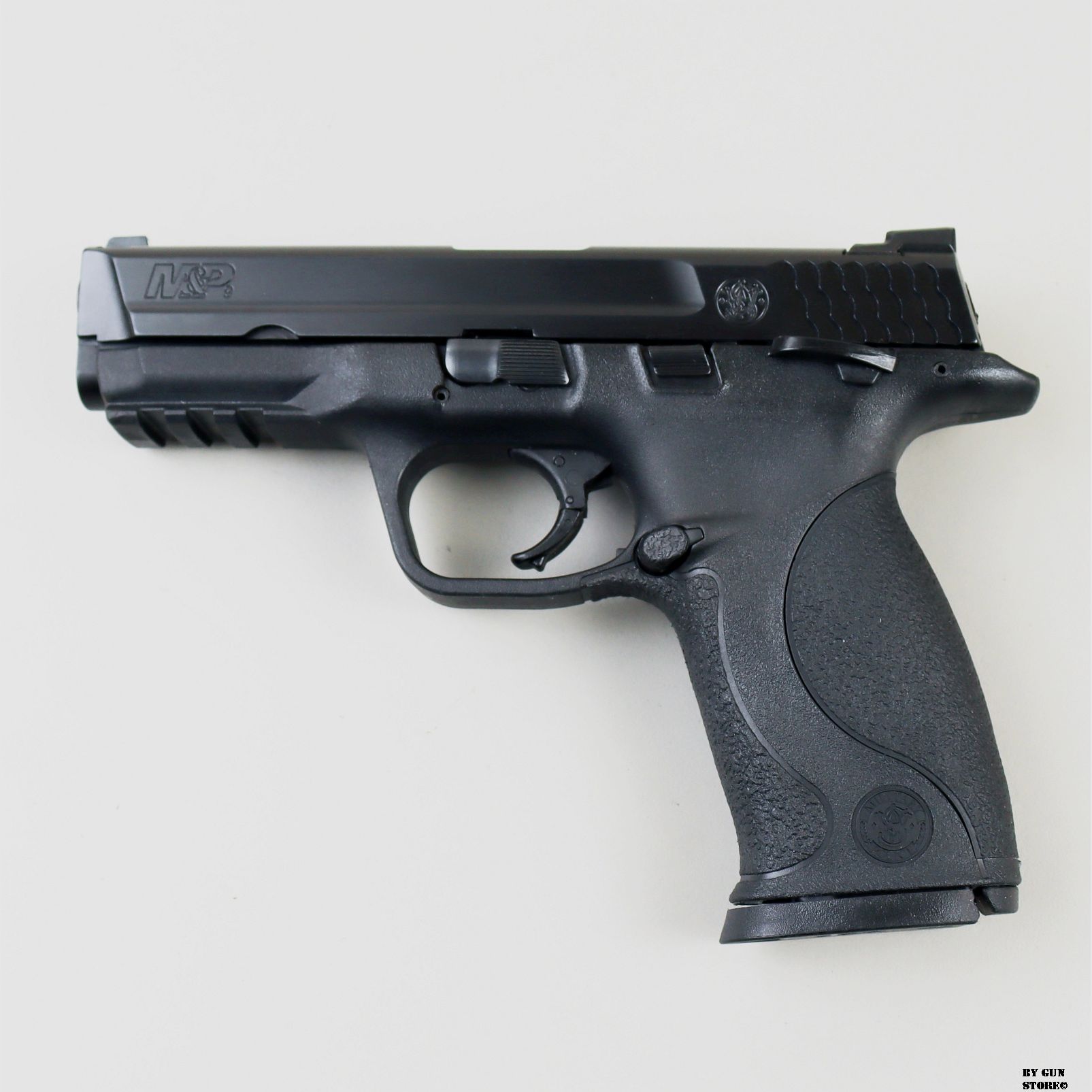 Smith & Wesson pistol mod. M&P 9 cal. 9x21mm IMI matr. HMF0446, image 1 of 10