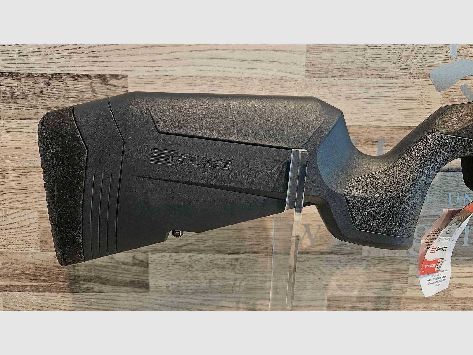 Neuware vom Fachhandel - Repetierbüchse Savage AXIS 2 Gray .300AAC Blackout mit Mündungsgewinde