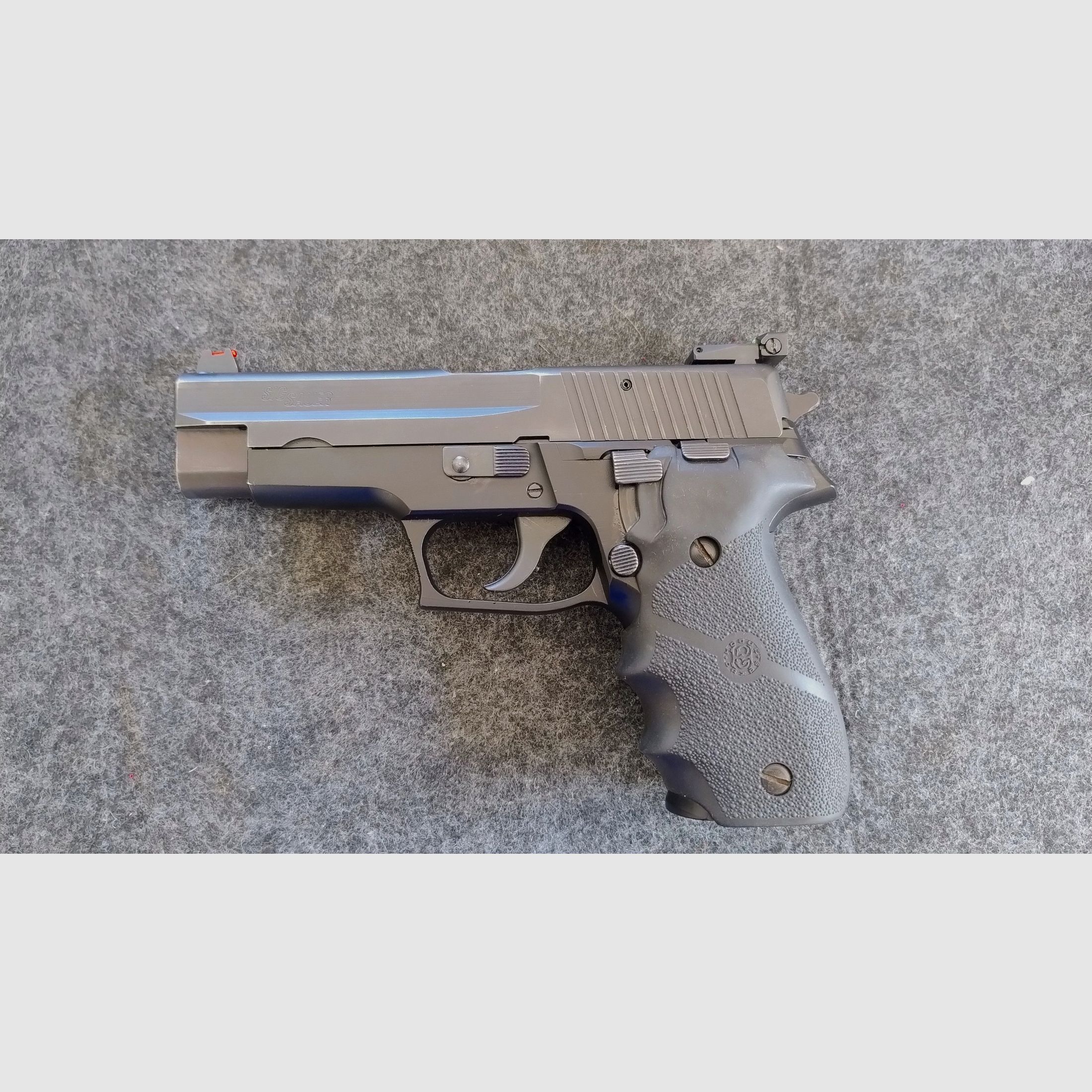 SIG P226 avec accessoires complets, image 3 sur 18