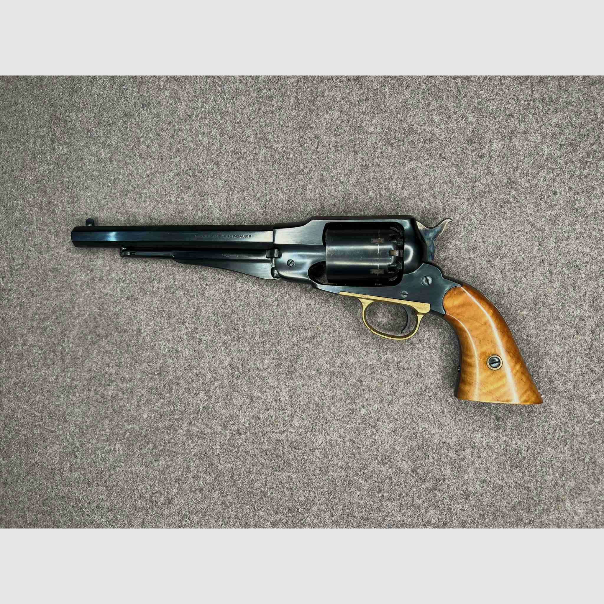 Hege-Uberti percussion revolver