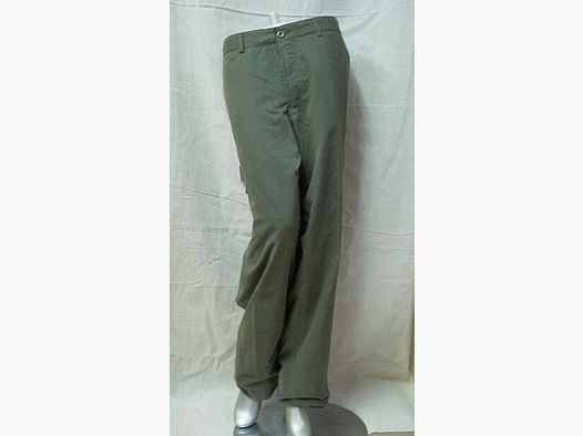 Becker ropa modelo de verano Ontario
