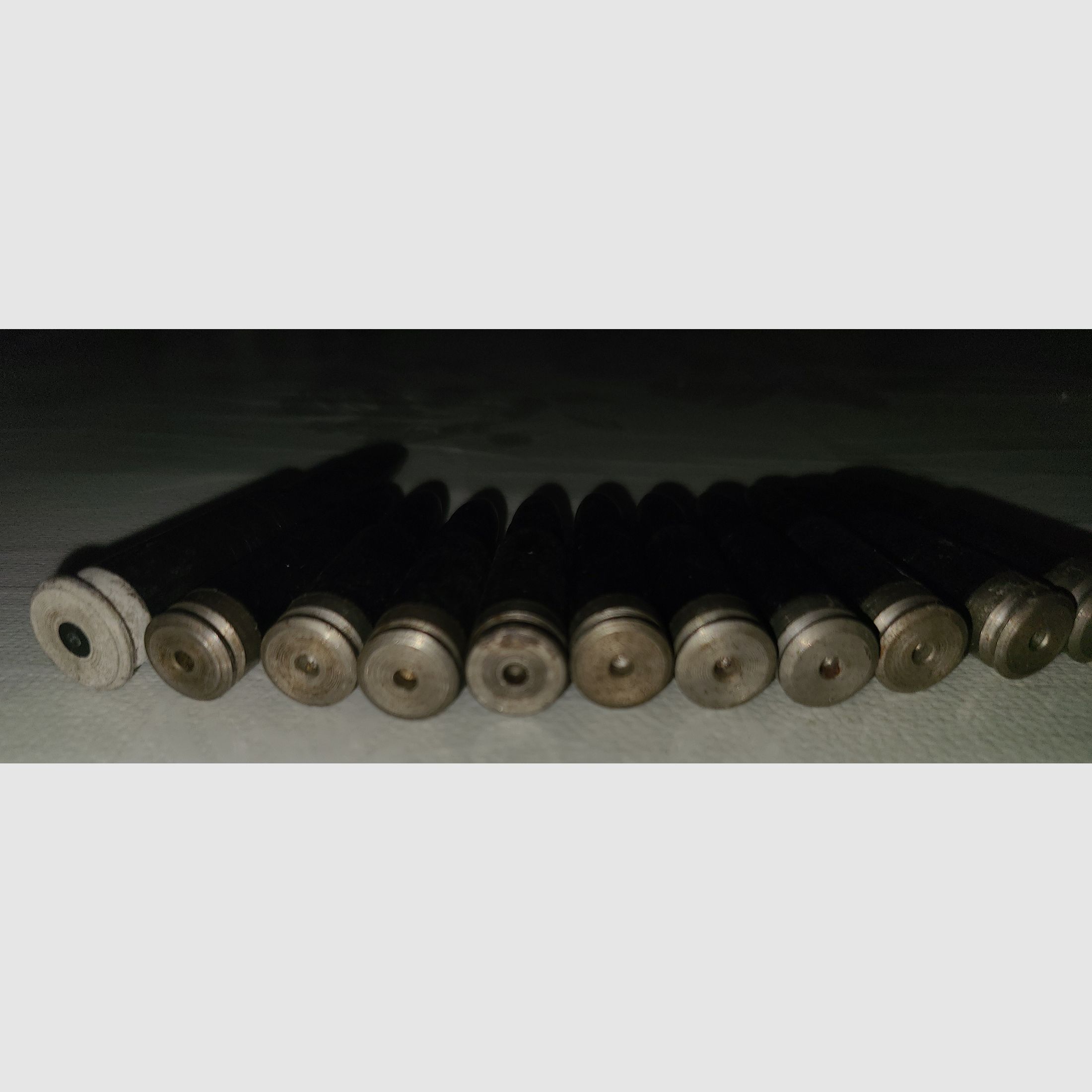 11x PUFFER PATRONEN PLASTE METAL TROCKENTEST  ENTMILITARISIERT cal. UNBEKANNT