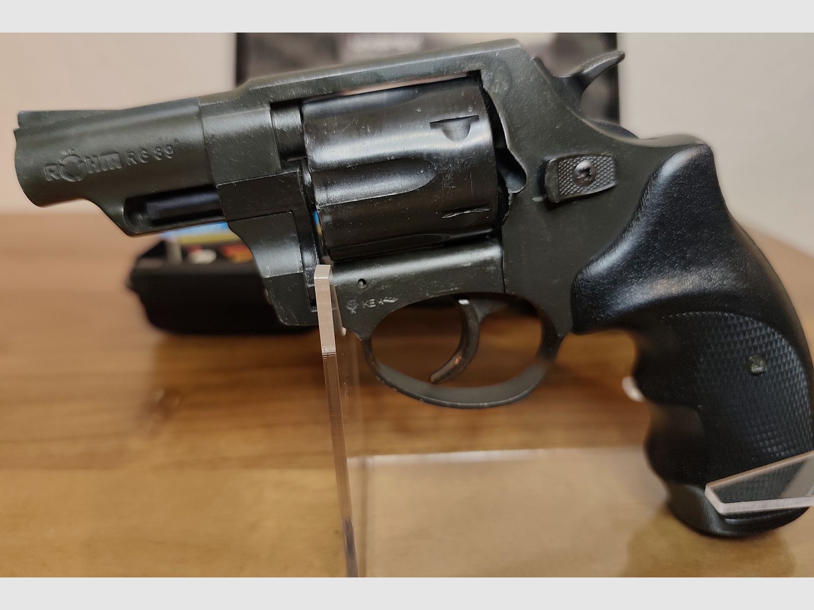Röhm RG 89 PTB 451 schwarz brüniert + Umarex Munition + Pyro