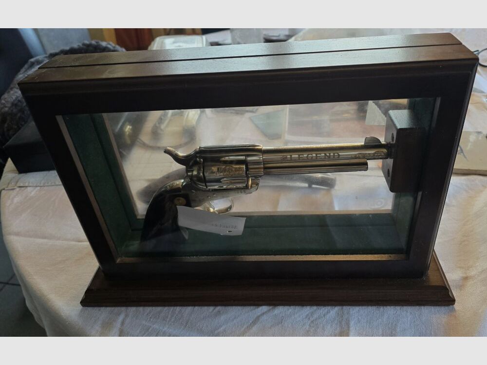 Colt SAA 1873 Commemorative NFR