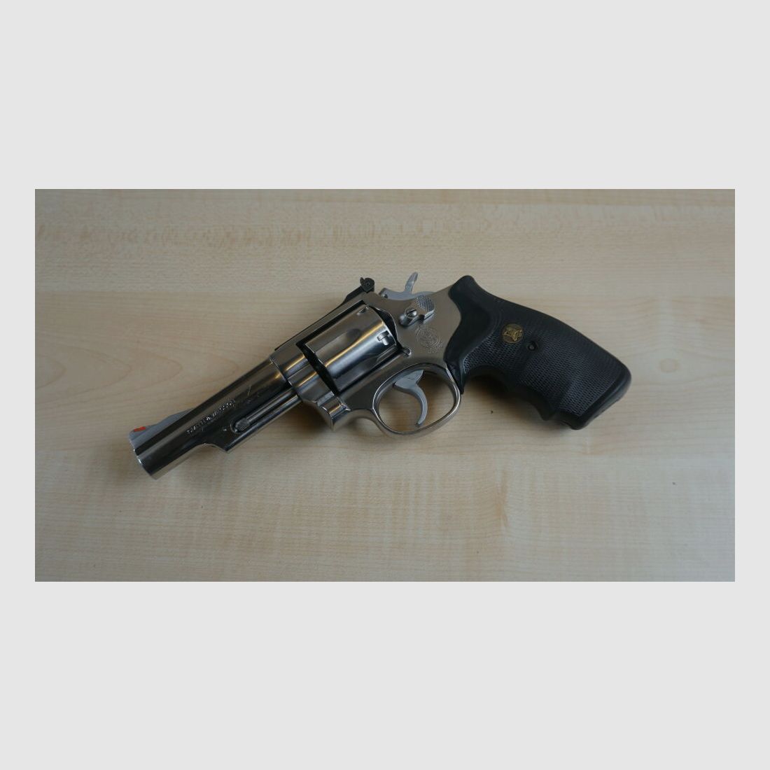Smith & Wesson 66-2