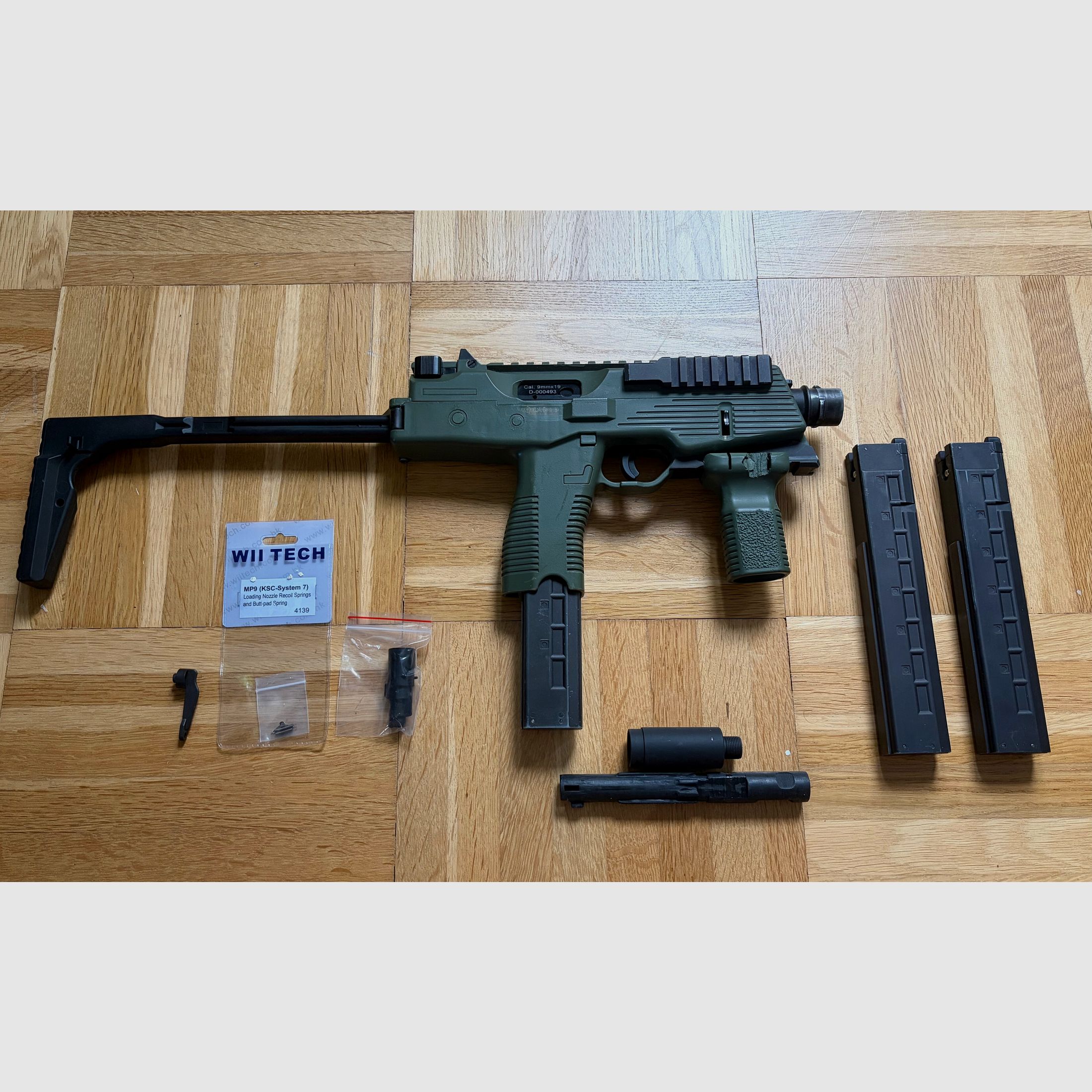 B&T MP9 A3 GBB von KWA – mit 3 Magazinen & Explosionszeichnung – guter Zustand